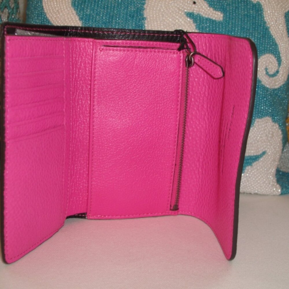 AIMEE KESTENBERG SELF LOVE TRI-FOLD HOT PINK LEATHER WALLET NEW RARE - Picture 5 of 6